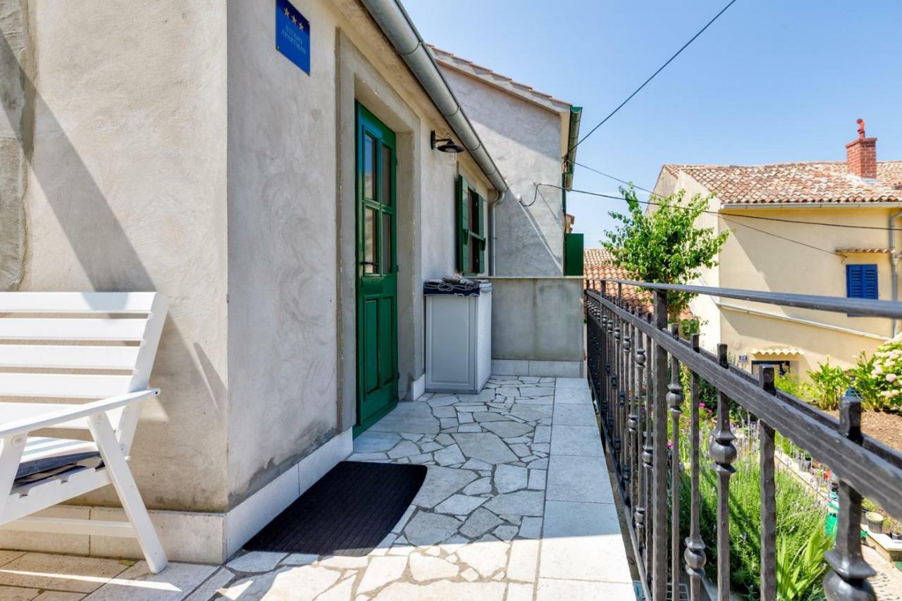 Apartments Nautica, Mali Lošinj Exterior foto